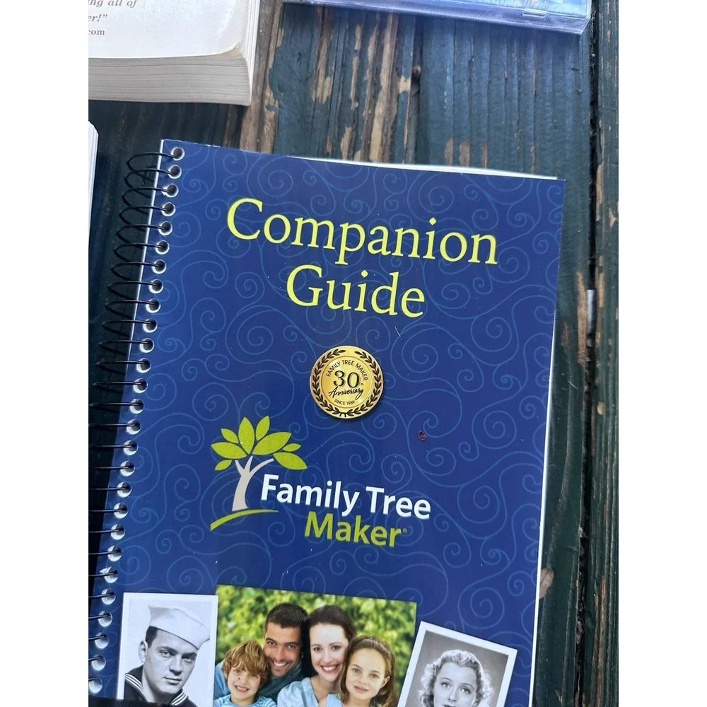 THE OFFICIAL GUIDE TO‎ FAMILY TREE MAKER VERSION 11 By Rhonda R. Mcclure Lot